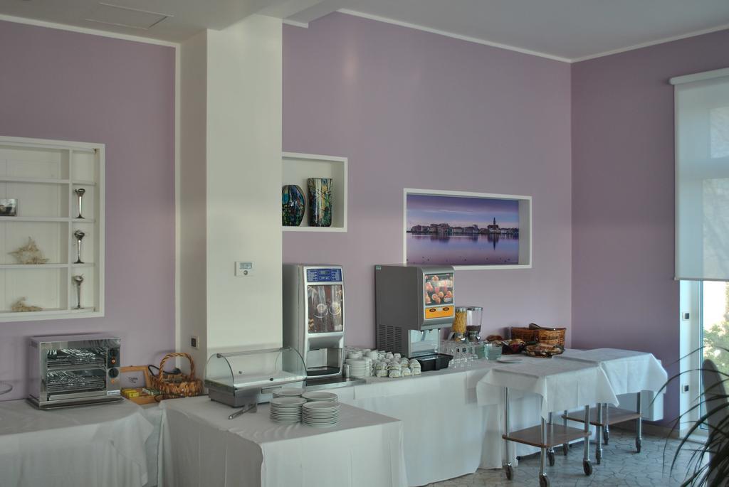 Hotel Park E Mobil Home Sottomarina Exteriör bild